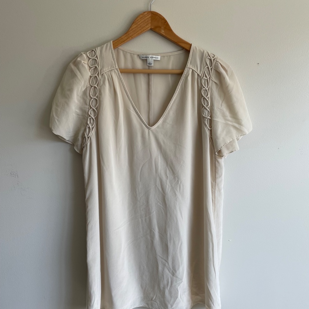 Banana Republic Silk Cream Blouse